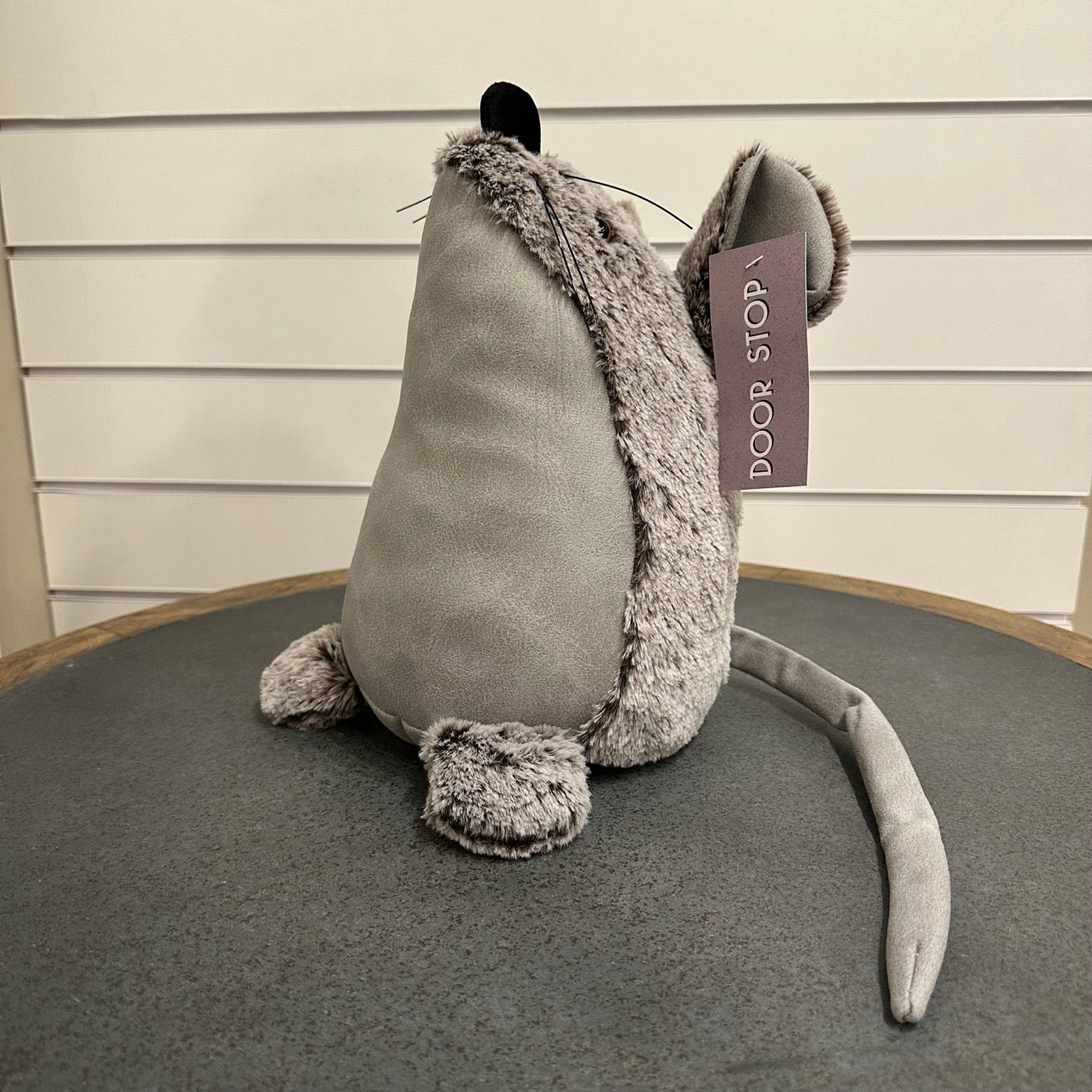 Mouse doorstop - grey