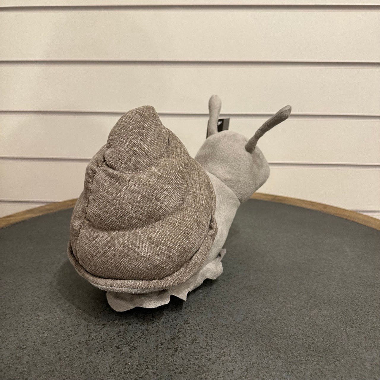 Snail doorstop - grey