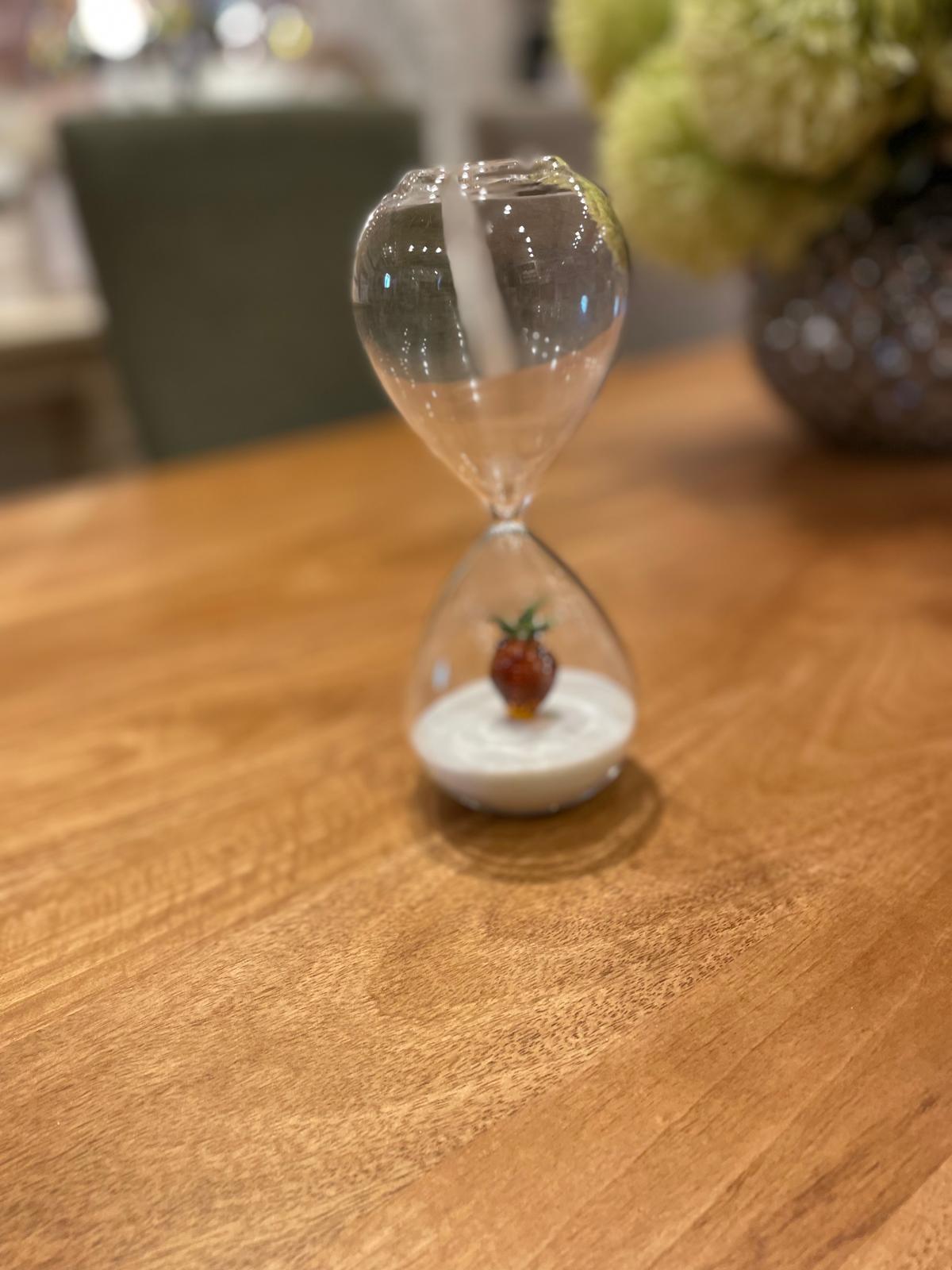 30 Minute Strawberry Sand Timer